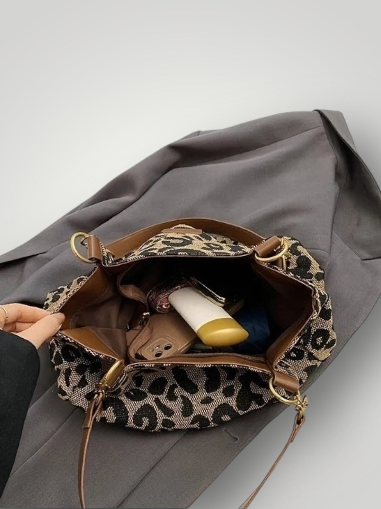Leonara | Mulepose med leopardmønster