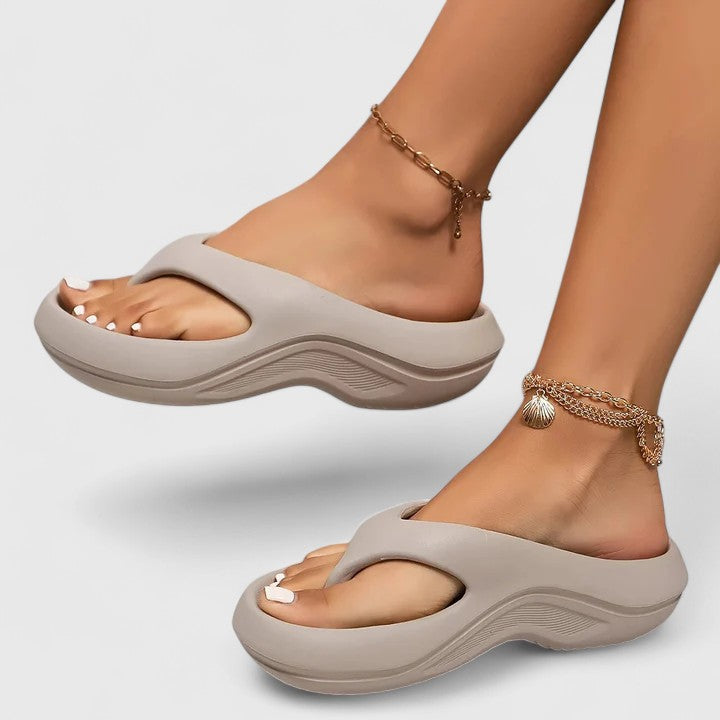 Juliette™ | Orthopädische Pantoletten