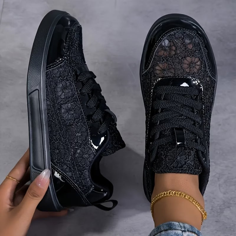 Elvarisse Lace Breeze Sneakers