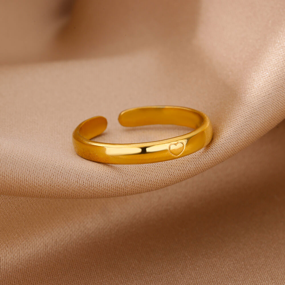 Leiannora | Anillo Love de Oro 18K
