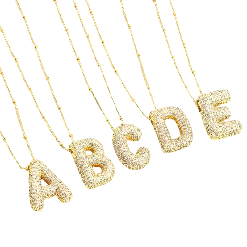 Conjunto de collares con iniciales de letras abombadas | Dorado
