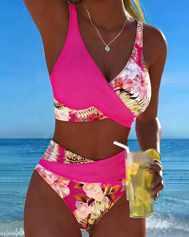 Violeta | Bikini con Estampado Floral en Contraste y Recorte