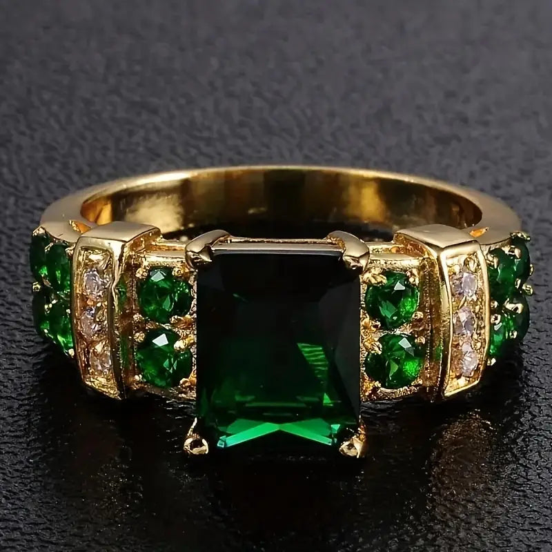 Anillo Averine Virdara | Dorado