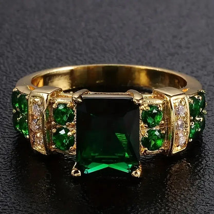 Anillo Averine Virdara | Dorado