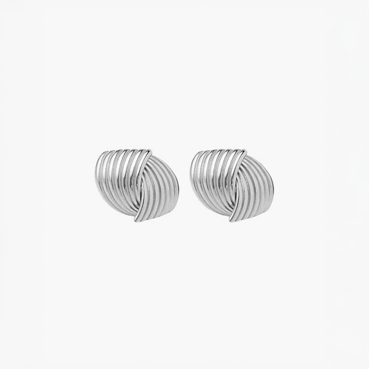 Théliane | Pendientes geométricos con estilo distintivo