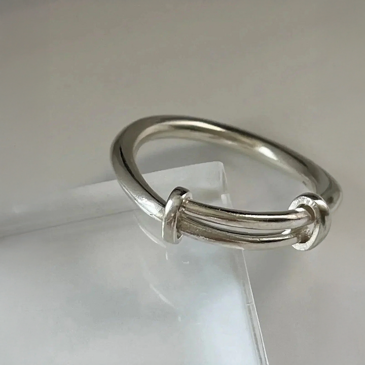 Auréna | Eleganter und zeitloser verstellbarer Ring