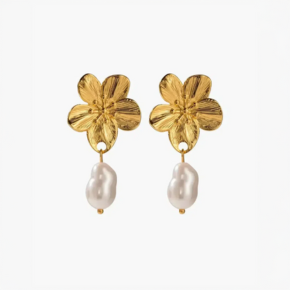 Haléa | Pendientes con flores y perlas delicadas