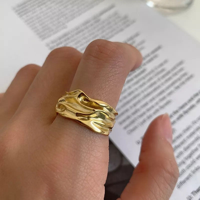 Jaylinette | Anel Grande em Ouro 18K
