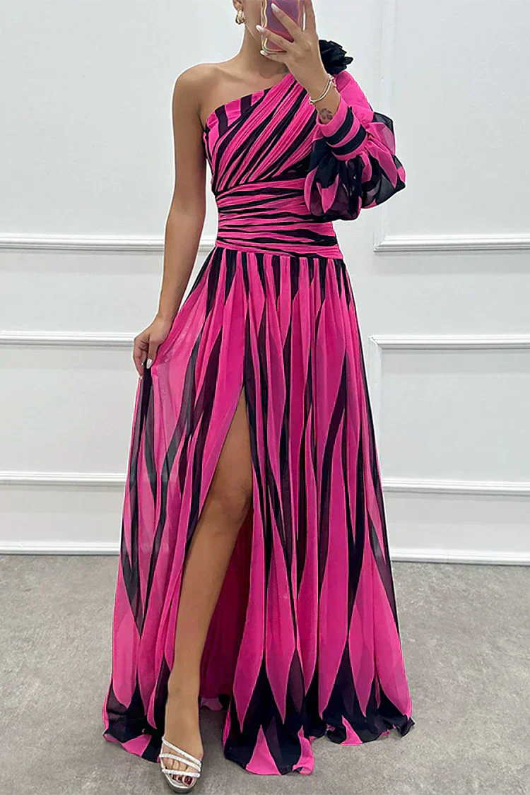 AURORA | Elegantes gestreiftes Kleid mit einem Schulterträger