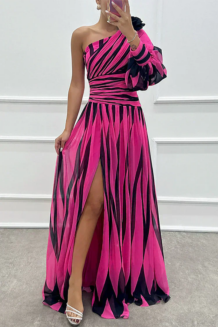 AURORA | Elegantes gestreiftes Kleid mit einem Schulterträger