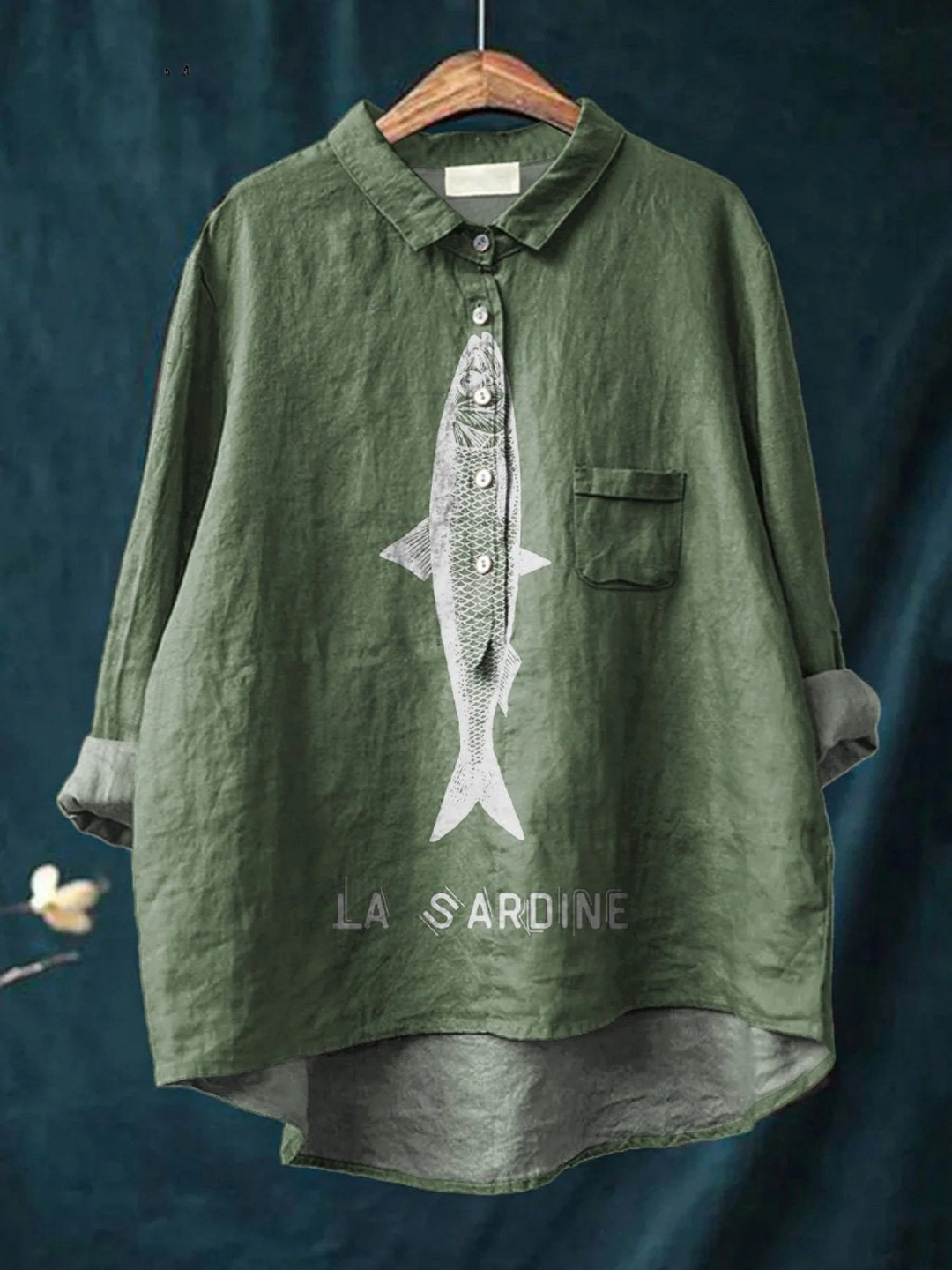 Sophie | Camisa Casual Feminina com Estampa Gráfica de Peixe Sardinha