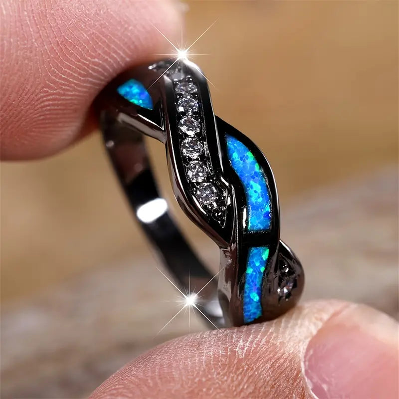 Thessia Lunebray-ring | Hvidguld