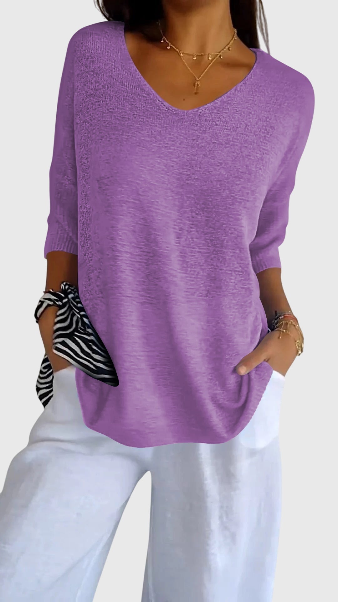 Cassandra | Blusa Elegante com Decote em V