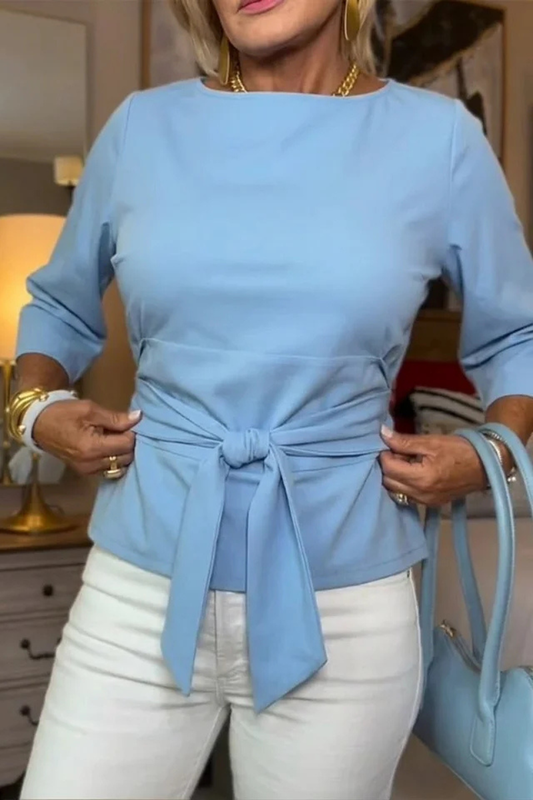 Dara – Blusa favorecedora con cinturón anudado