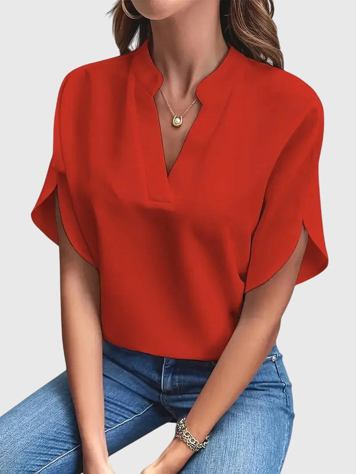 Beatrix | Weiches und elegantes V-Ausschnitt-Shirt