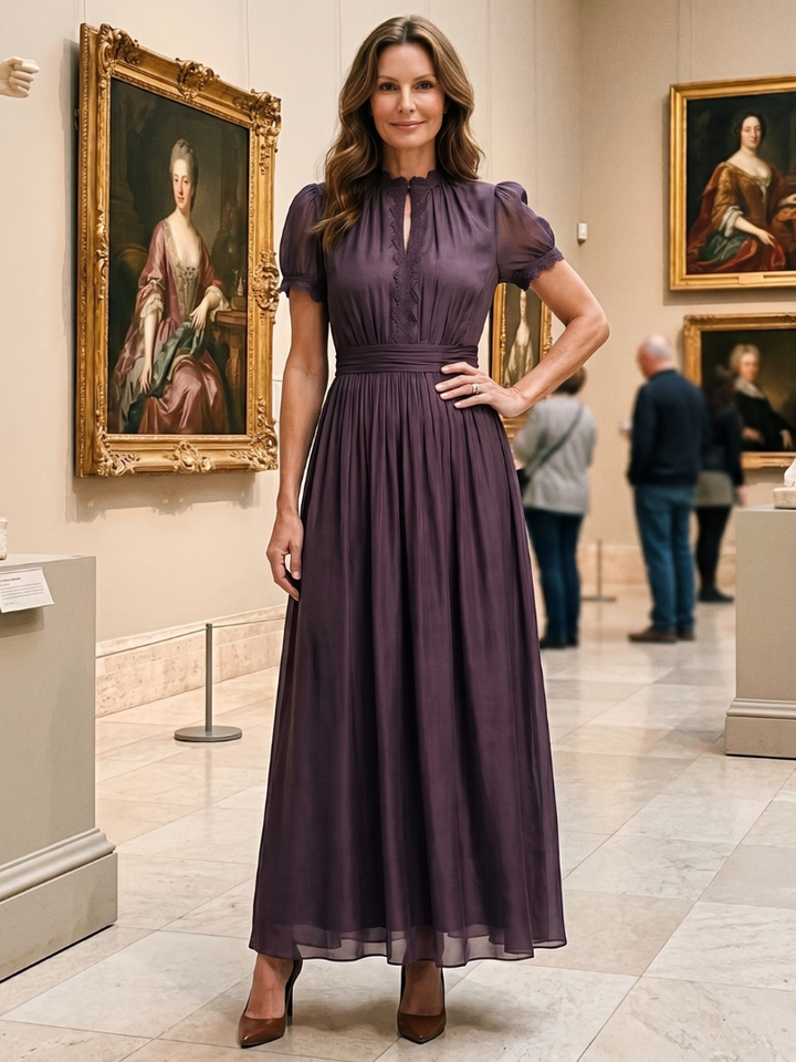 Elia | Vestido maxi con cintura fruncida y abertura en la espalda