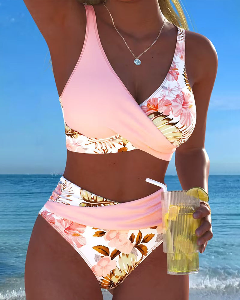 Violeta | Bikini con Estampado Floral en Contraste y Recorte