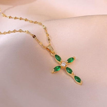 Collar con cruz de esmeralda | Dorado