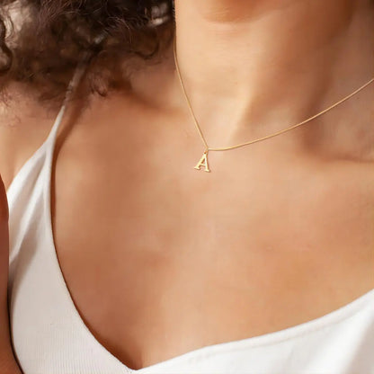 Enzhalynne | Halskette mit Initialen 18K Gold