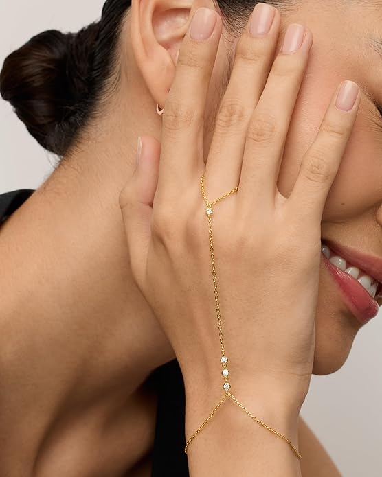 Pulsera de cadena para la mano con cuentas | Dorada