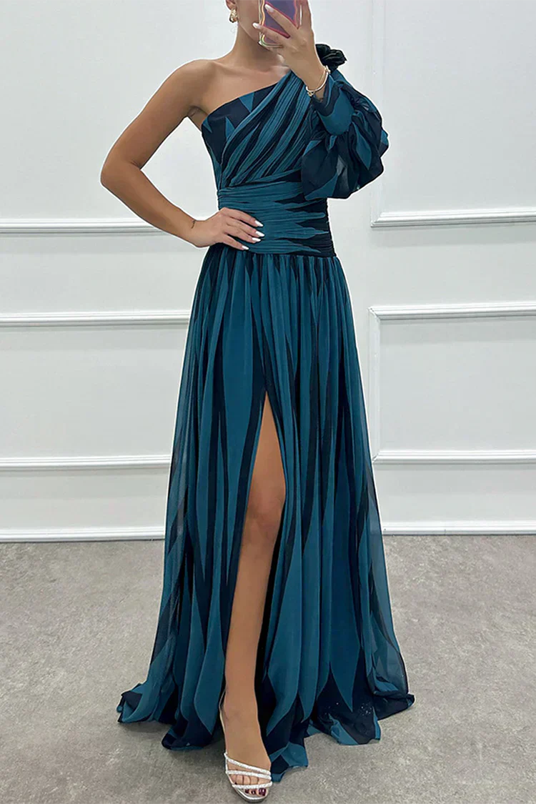 AURORA | Elegantes gestreiftes Kleid mit einem Schulterträger
