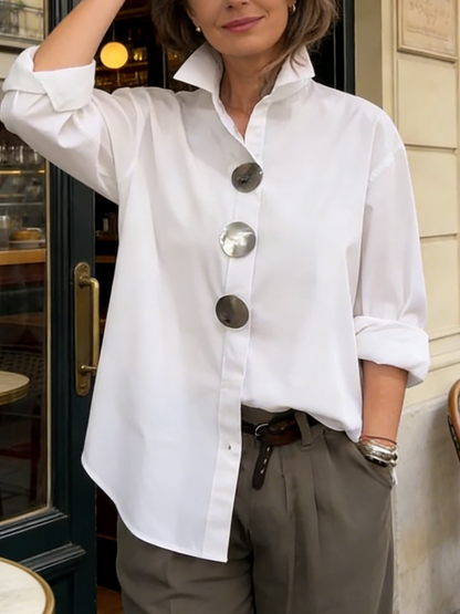Rosaline | Blusa con cuello mao y botones decorativos