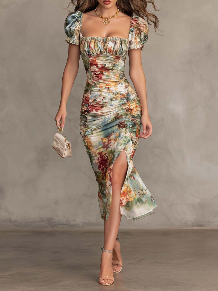 Vestido Midi Floral Retrô e Elegante com Decote Quadrado e Franzido