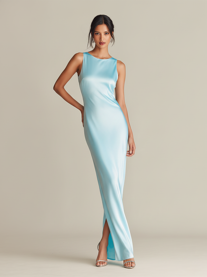Damenkleid aus himmelblauem Satin mit ärmellosem Rundhalsausschnitt und Seitenschlitz, zeitlos eleganter Abendstil