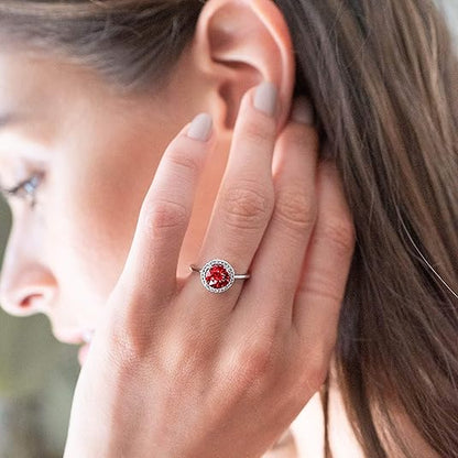 Ring „Crimson Glow Promise“ mit Rubin | Weißgold