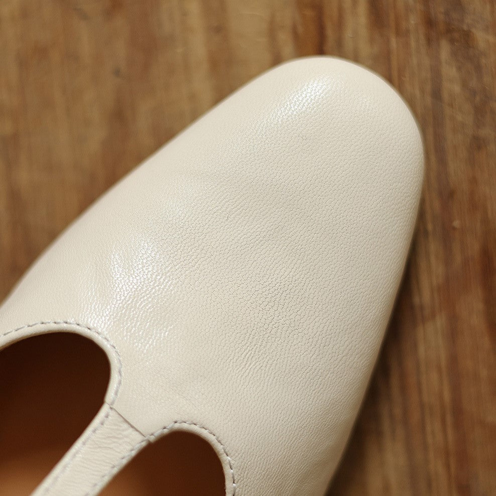 Elowen Leder T-Riemchen Pumps