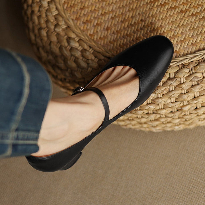 Corinne Leder Mary Jane mit rundem Zehenbereich