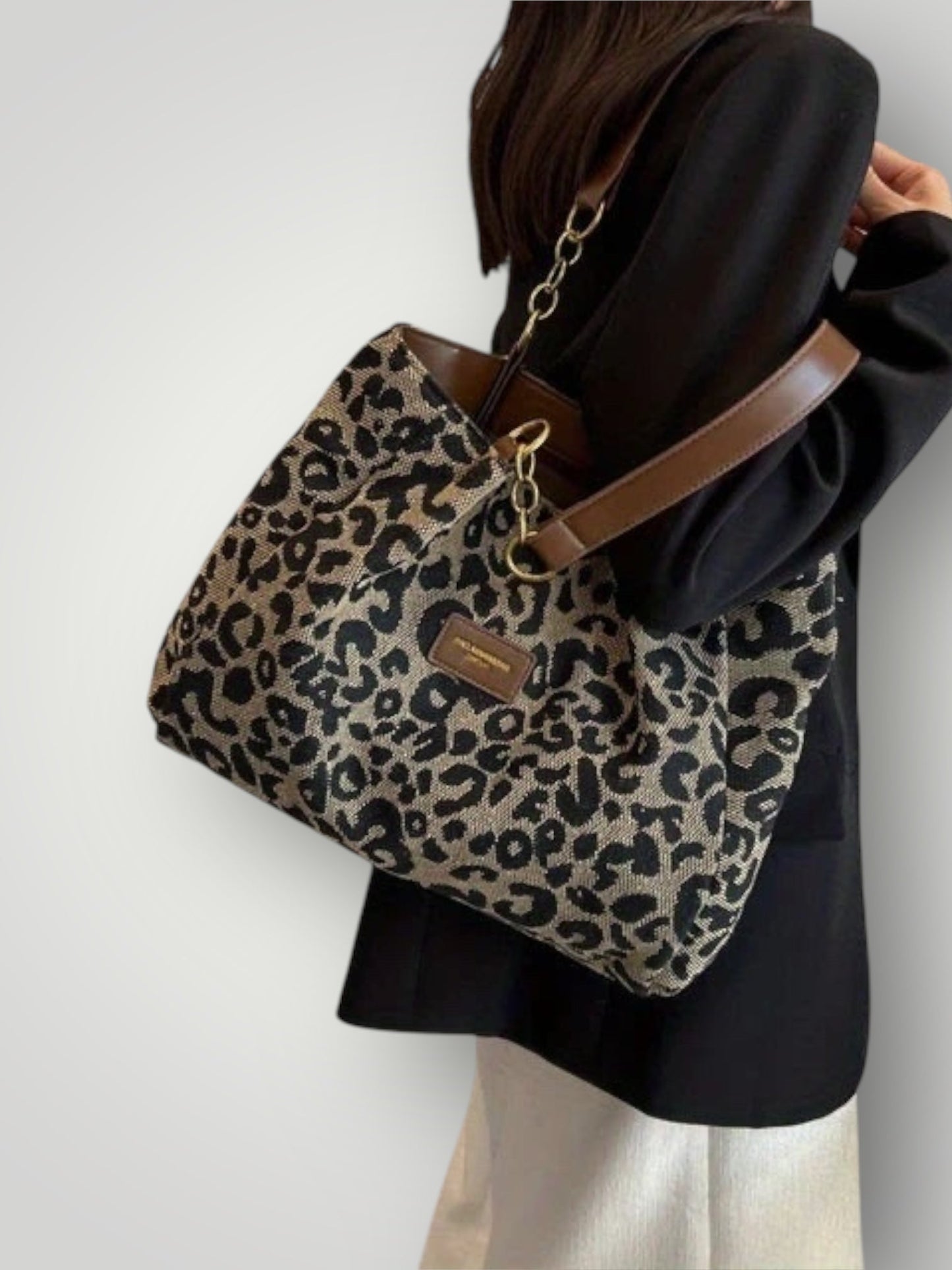 Leonara | Tragetasche mit Leopardenmuster