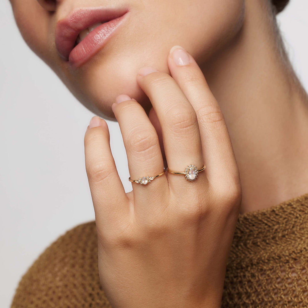 Lioravelle | Anel de Diamante Violeta em Ouro 18k