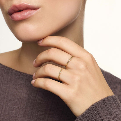Slank kuppelformet ring | Guld