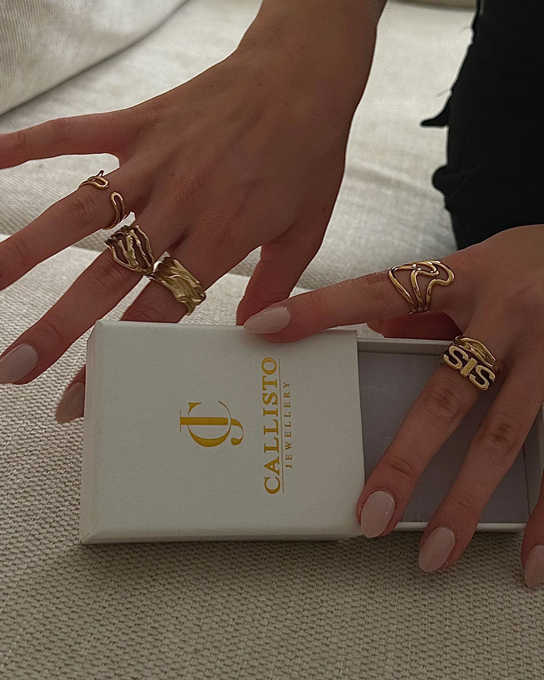 Jaylinette | Anel Grande em Ouro 18K