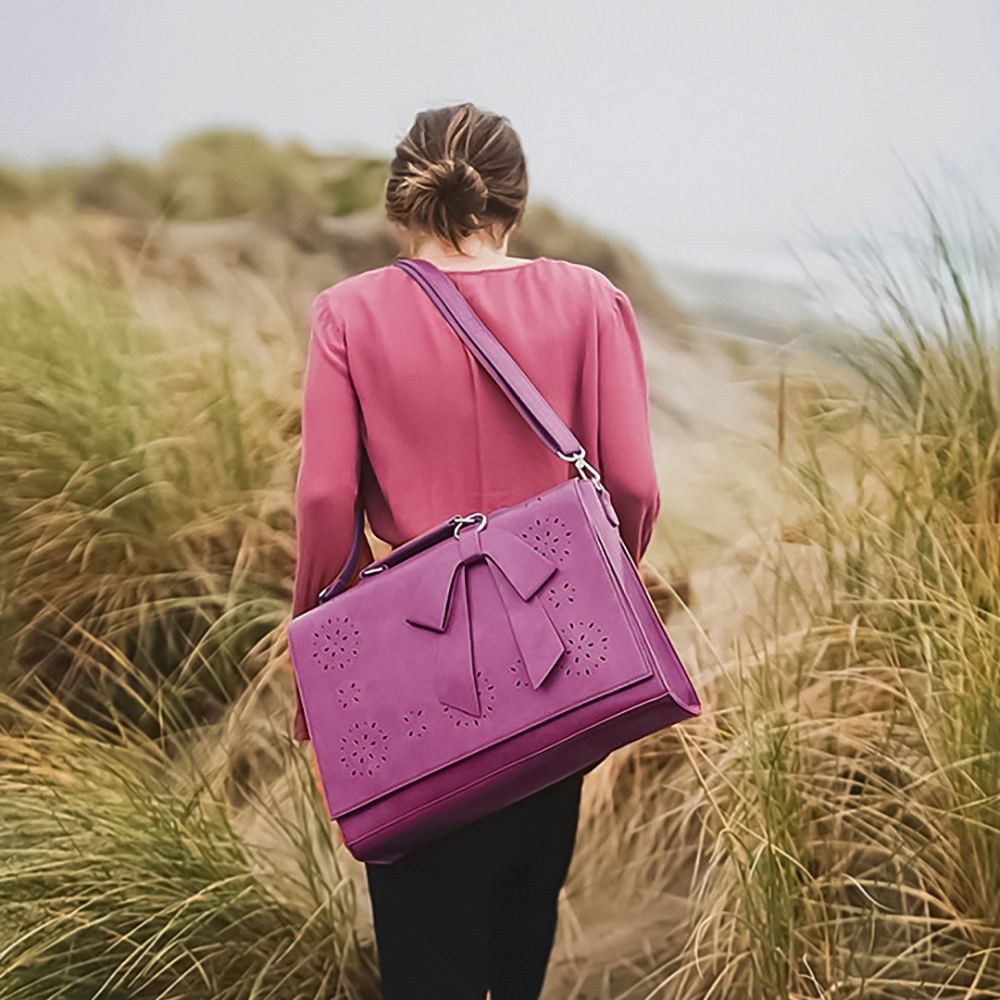 Bolso Elegante con Lazo de Monika