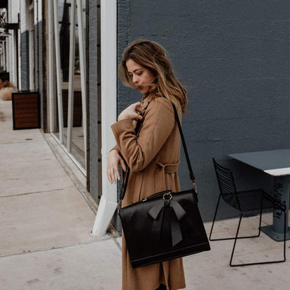 Bolso Elegante con Lazo de Monika