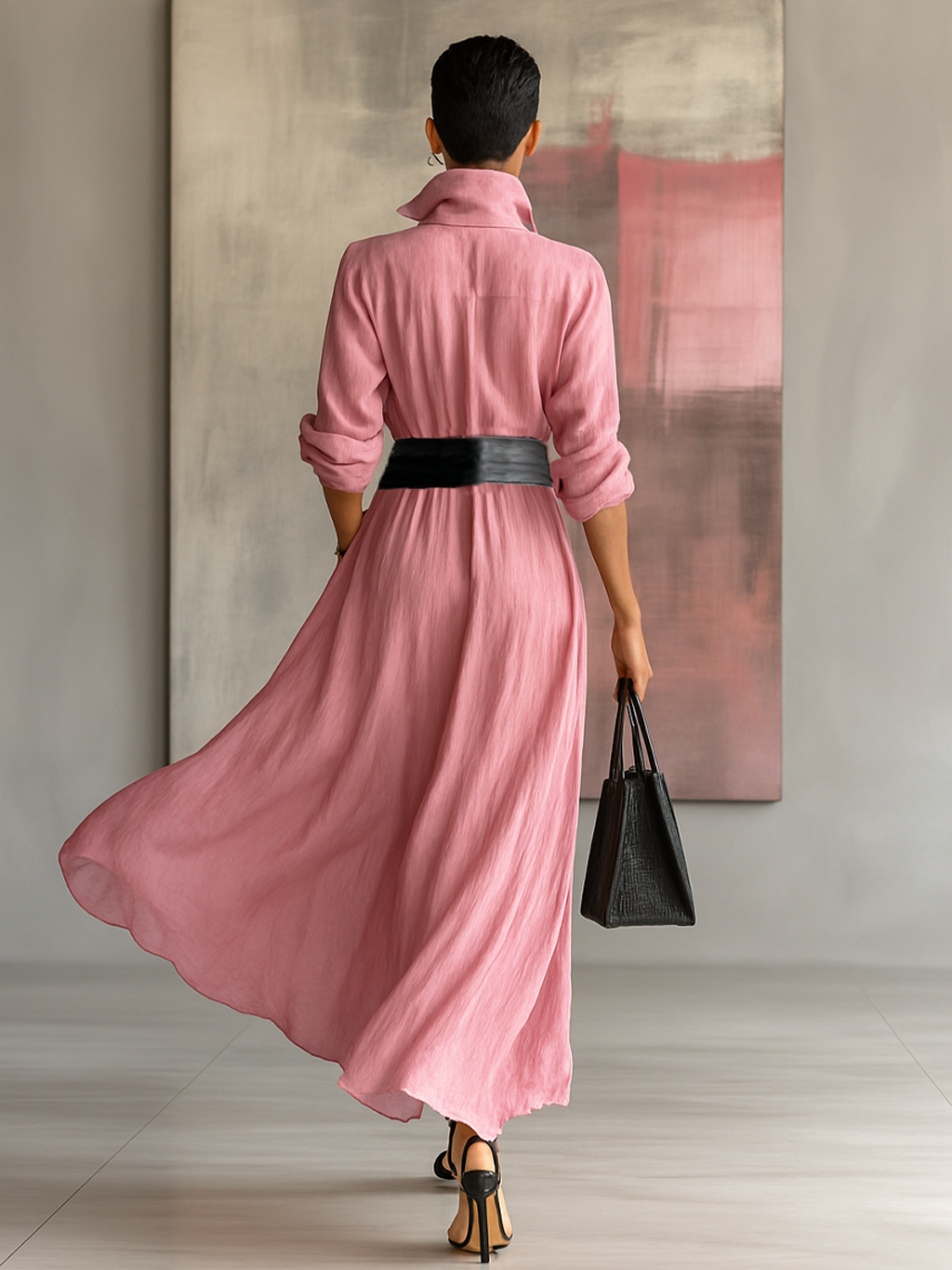 Vestido camisa feminino longo, de cor lisa, com lapela, mangas compridas, abotoamento simples e cinto