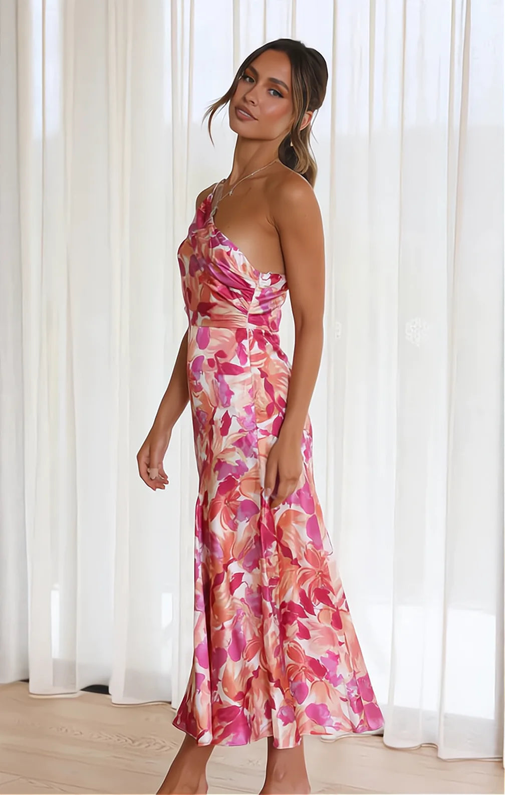 VIOLETA | VESTIDO DE SATÉN FLORAL