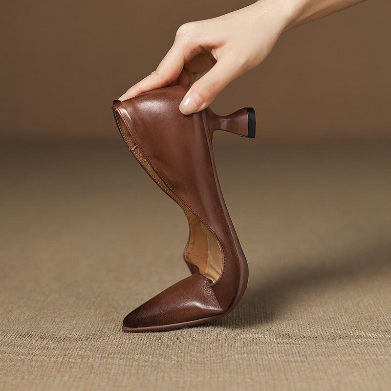 Tacones de gatito de cuero Calenne