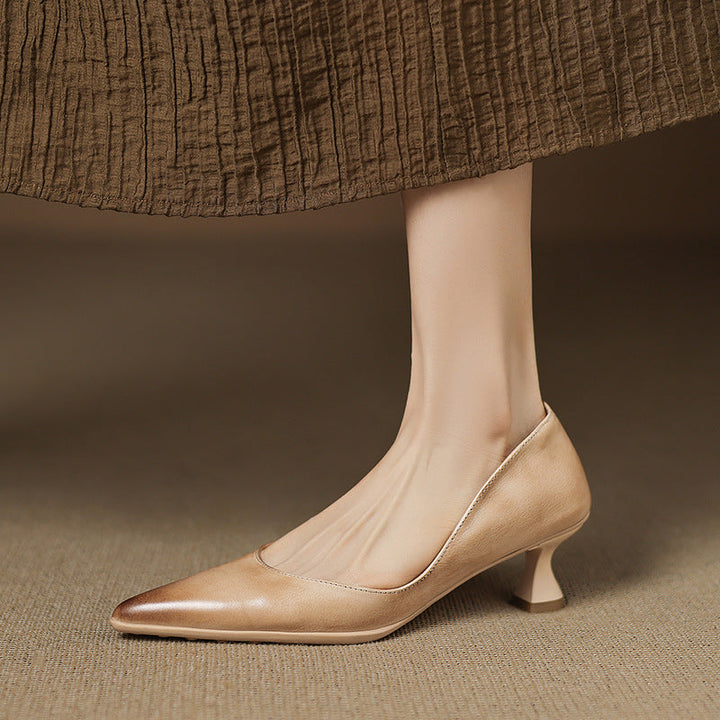 Tacones de gatito de cuero Calenne