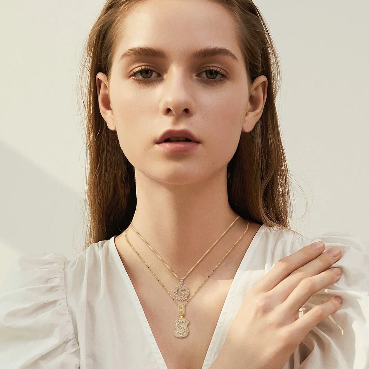 Conjunto de collares con inicial y pavé | Dorado