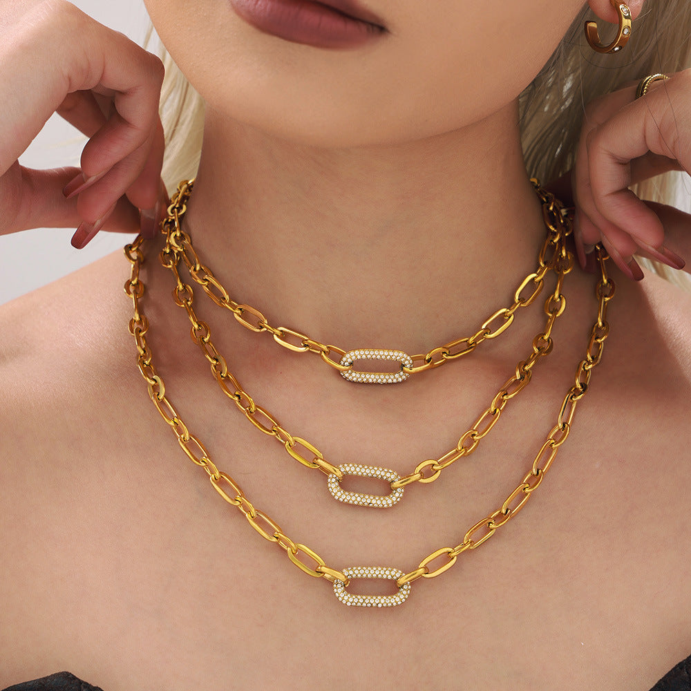 Pavé-Schmuckset mit klobiger Gliederkette | Gold