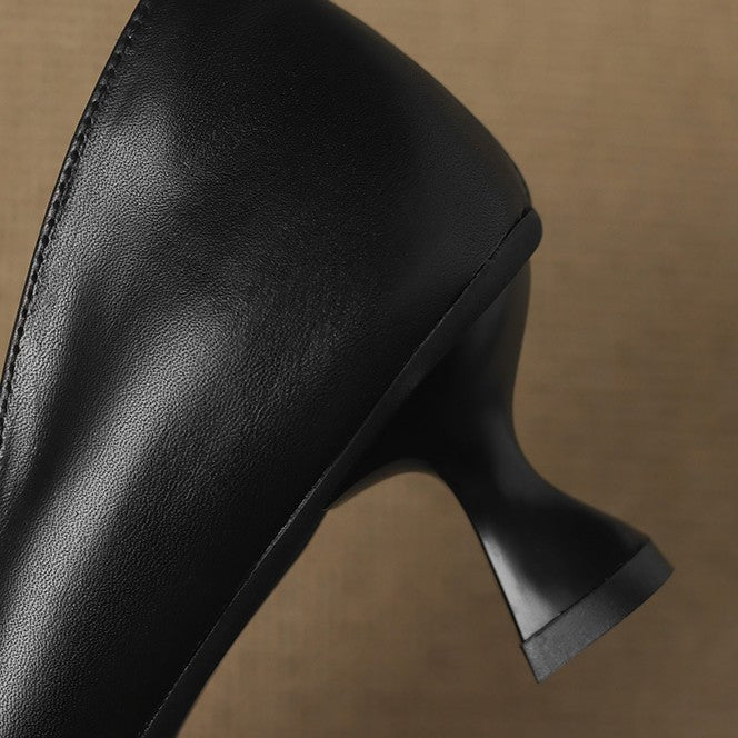 Tacones de gatito de cuero Calenne