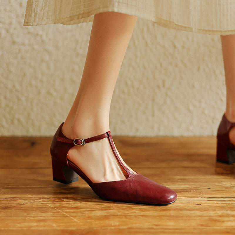 Elowen Leder T-Riemchen Pumps