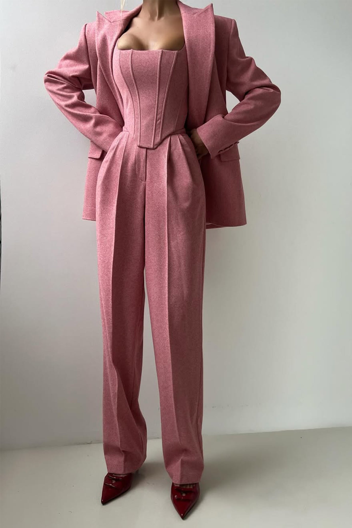 Grace – Dreiteiliges Set mit zweireihigem Blazer