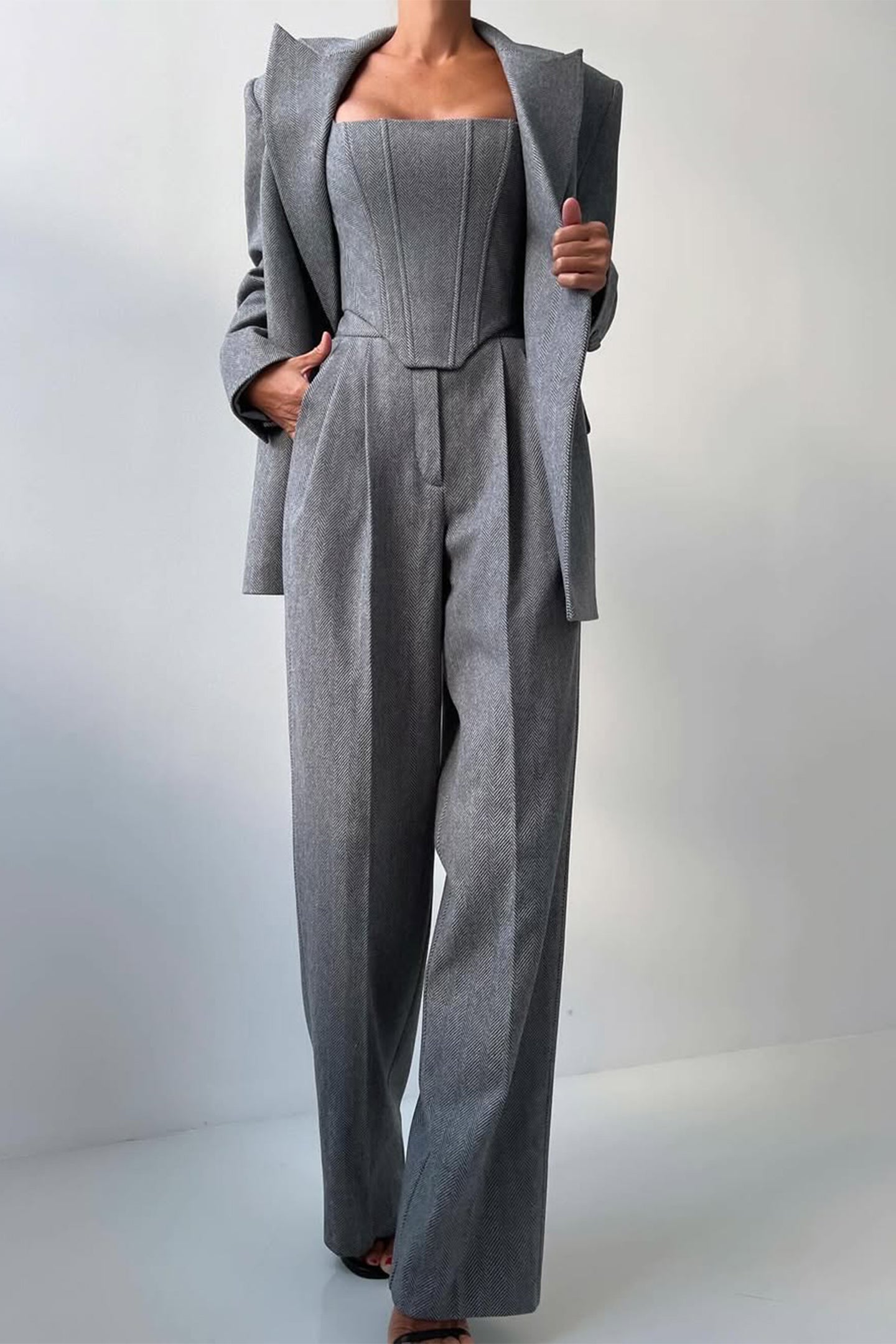 Grace – Dreiteiliges Set mit zweireihigem Blazer