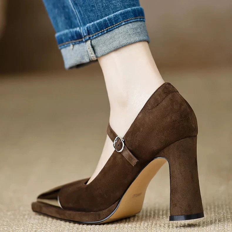 Mora elegante pumps