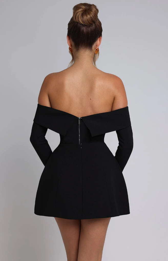 NYRA | Vestido de Patinadora Sofisticado