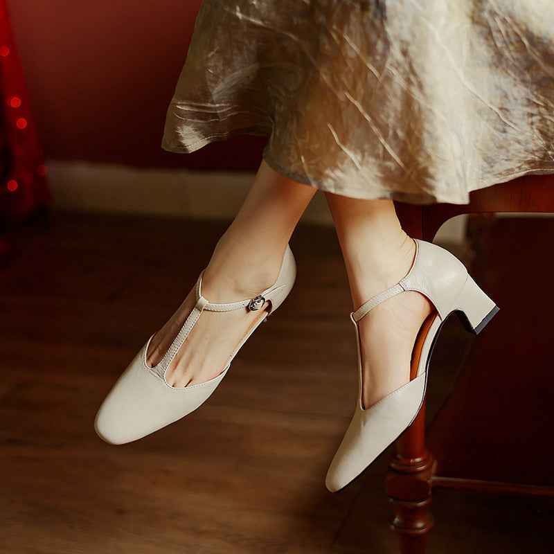 Elowen Leder T-Riemchen Pumps
